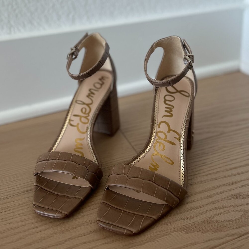 BRAND NEW, NEVER WORN | Sam Edelman Daniella Block Heel Sandal - Picture 3 of 7